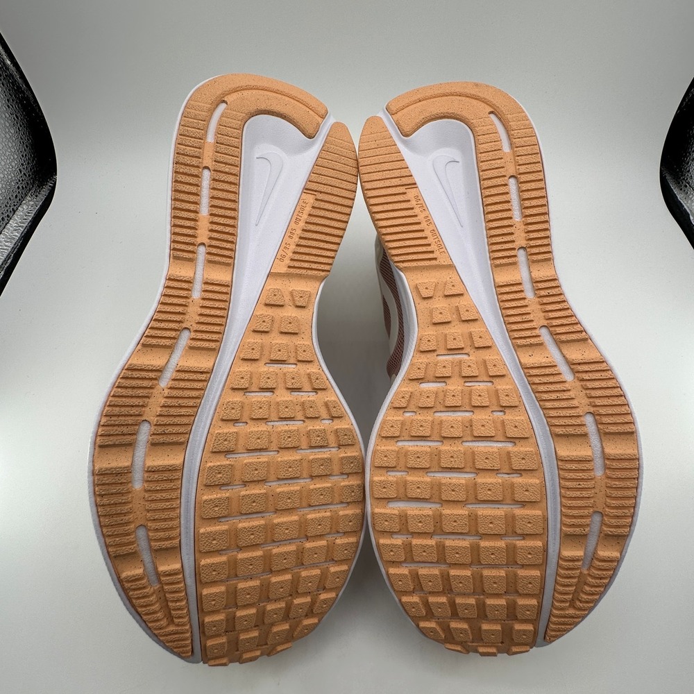 Nike Run Swift 3 Shoes Womens 10 White Sail Orange Chalk Sneakers DR2698 107 NEW - Picture 9 of 12